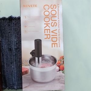 Novete sous vide cooker